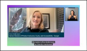 Videoconferencia en vivo con subtítulos en tiempo real y una intérprete de lengua de señas, demostrando accesibilidad en medios sincronizados.